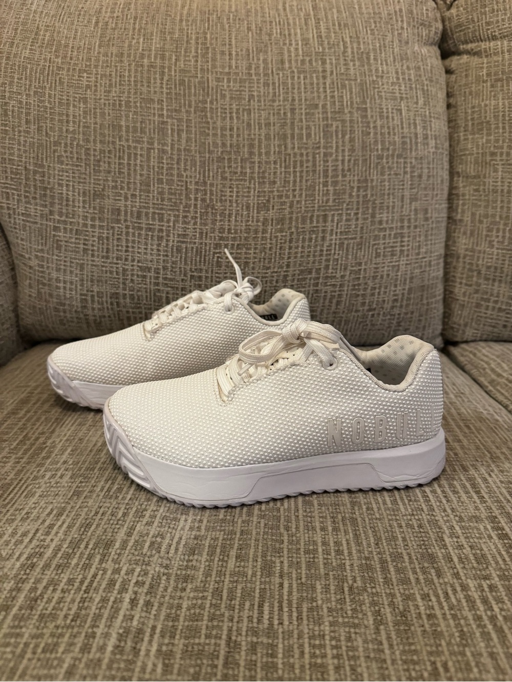 Women's Outwork Edge Training Shoe Size 7 in white